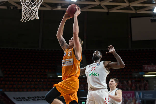 高水准的拦 高水准的拦