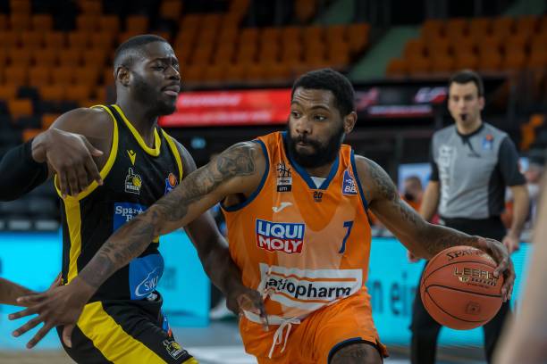 线队一直注 线队一直注