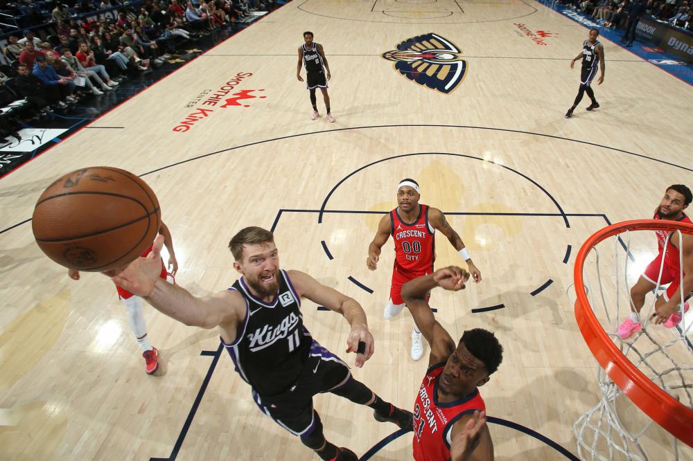 也展示了他 也展示了他